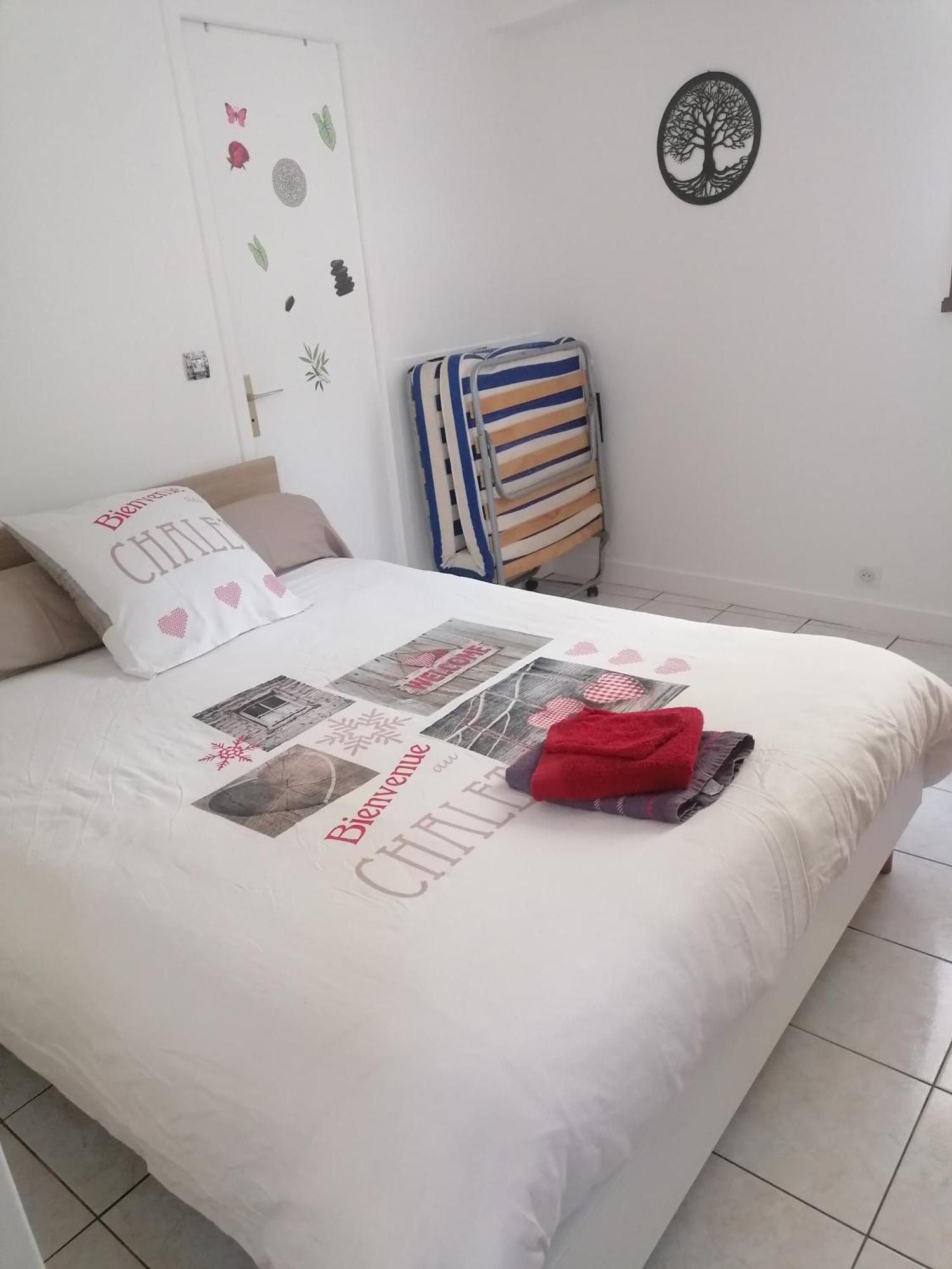 Le Petit Chalet -Appartement Proche De La Vieille Ville , Du Centre Ville Et Du Tram- Petit Dejeuner Offert Le Mans Bagian luar foto