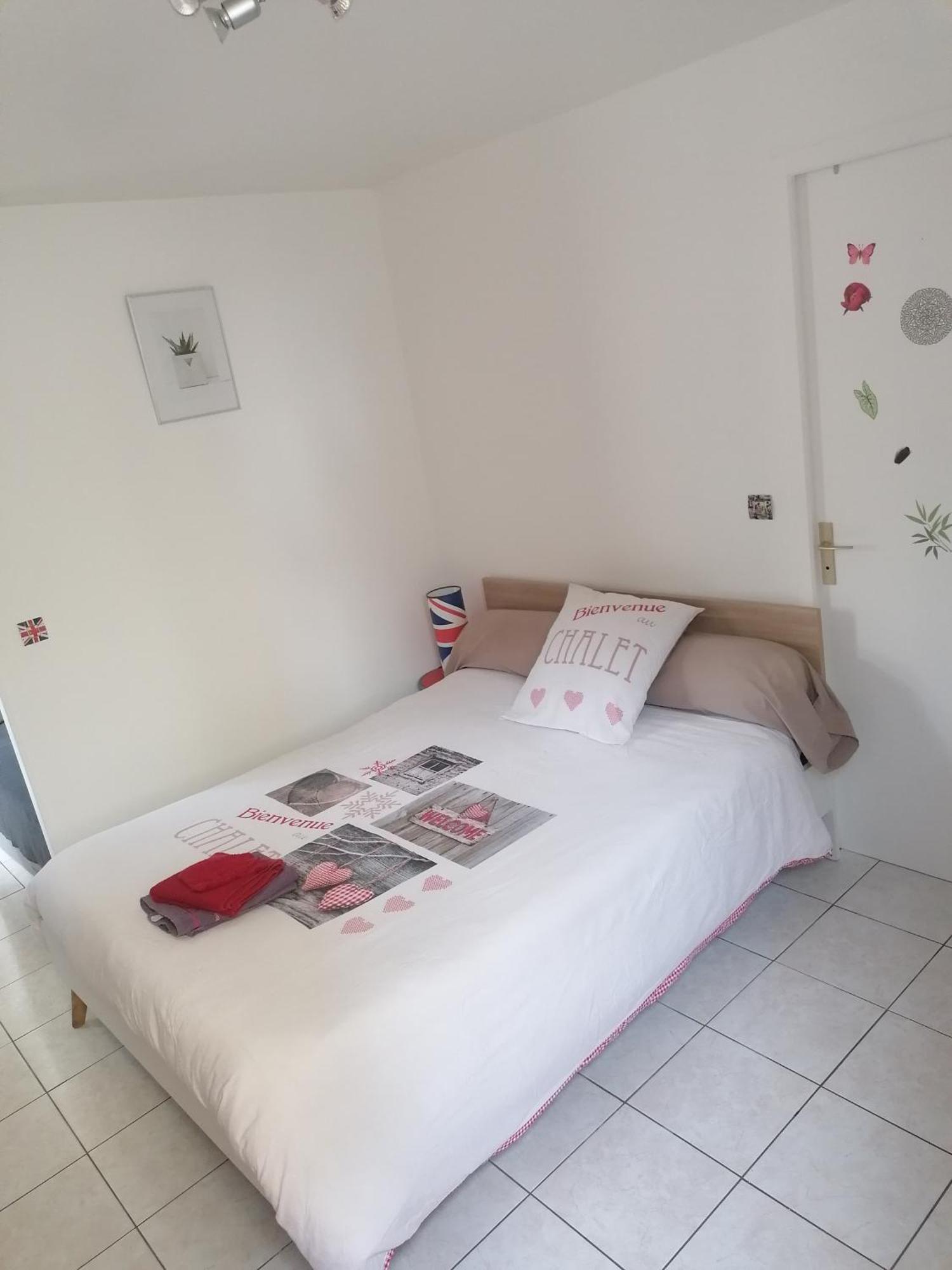 Le Petit Chalet -Appartement Proche De La Vieille Ville , Du Centre Ville Et Du Tram- Petit Dejeuner Offert Le Mans Bagian luar foto