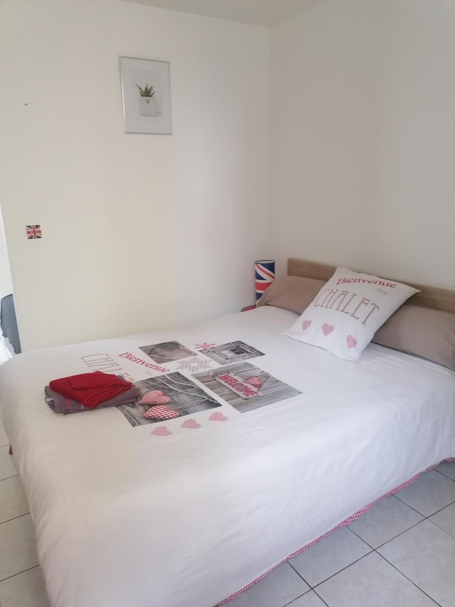 Le Petit Chalet -Appartement Proche De La Vieille Ville , Du Centre Ville Et Du Tram- Petit Dejeuner Offert Le Mans Bagian luar foto
